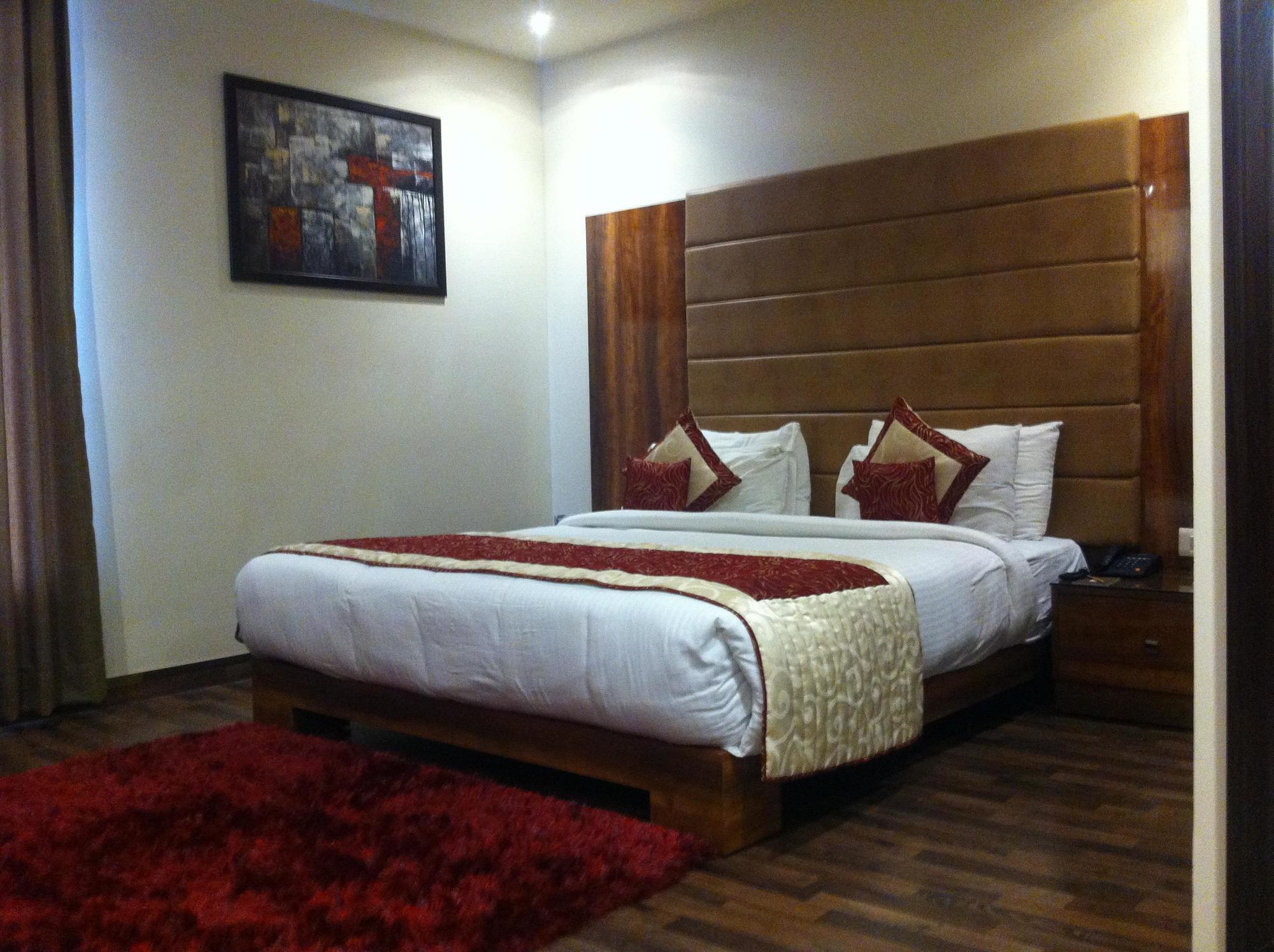 One Earth Avaas Otel Amritsar Dış mekan fotoğraf