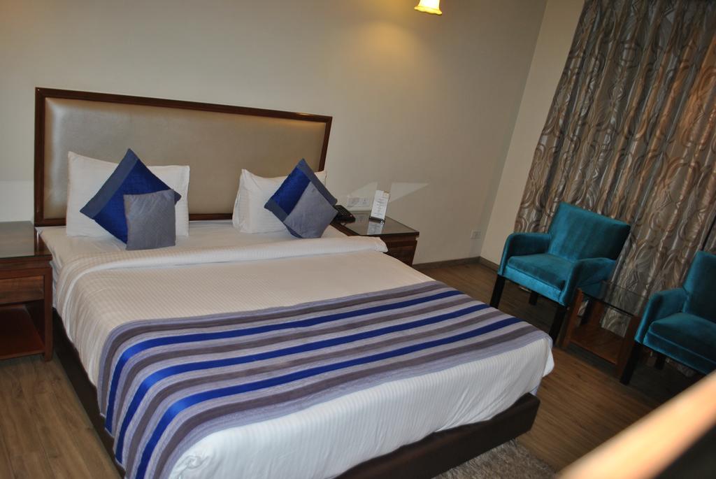 One Earth Avaas Otel Amritsar Dış mekan fotoğraf