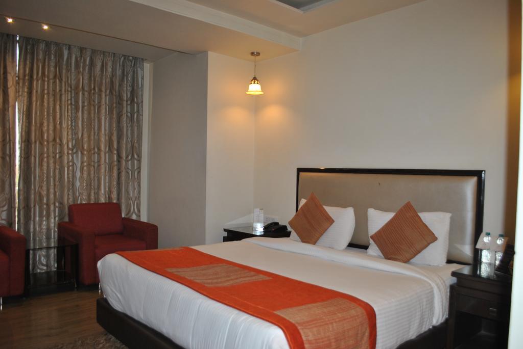 One Earth Avaas Otel Amritsar Dış mekan fotoğraf