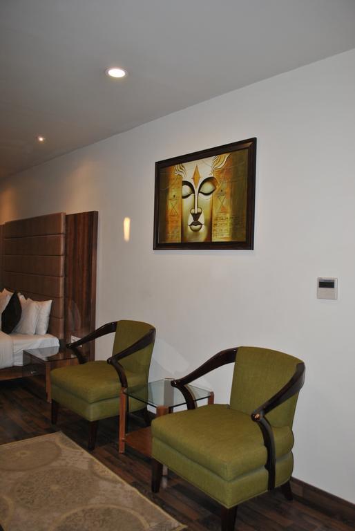 One Earth Avaas Otel Amritsar Dış mekan fotoğraf