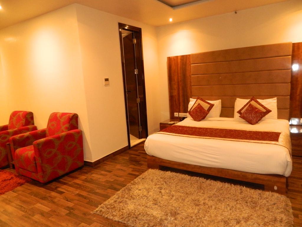 One Earth Avaas Otel Amritsar Dış mekan fotoğraf