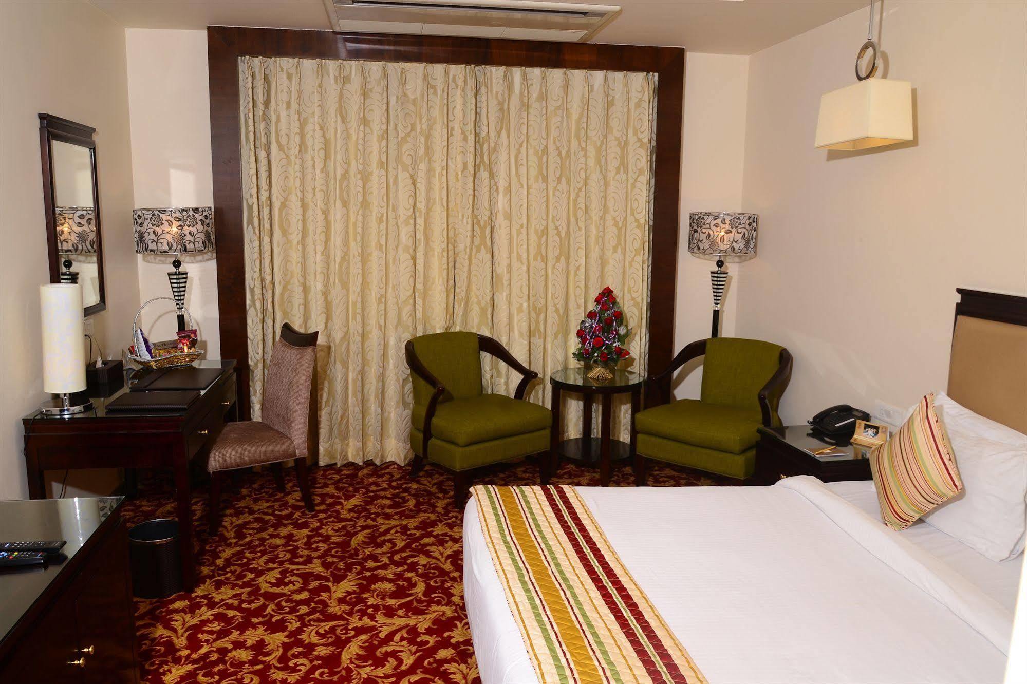 One Earth Avaas Otel Amritsar Dış mekan fotoğraf